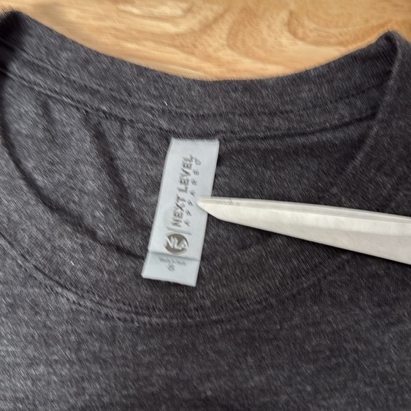 Dark Gray Badfish band T-shirt NWOT - Picture 6 of 11